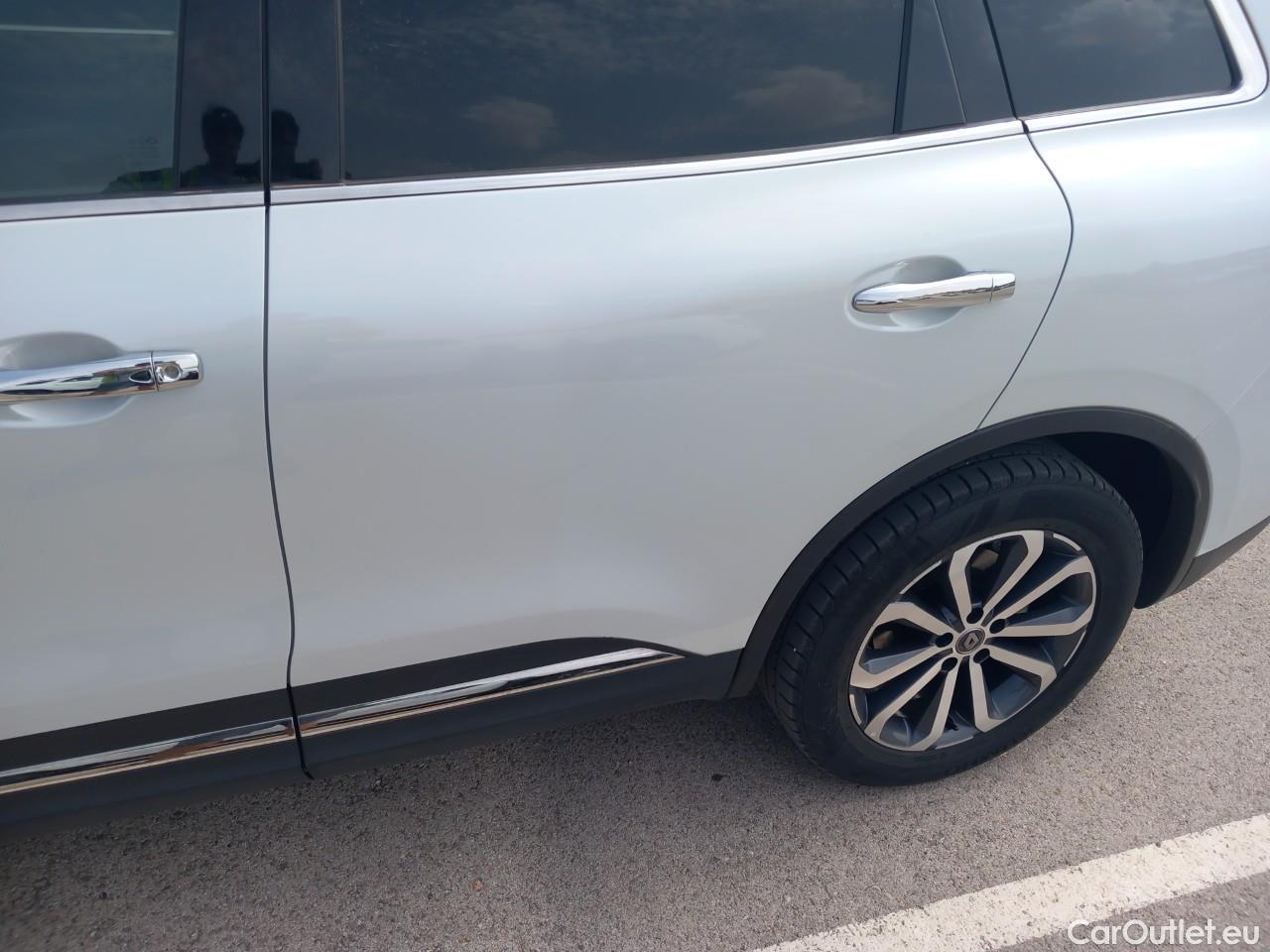  Land Rover  Discovery RENAULT Koleos / 2019 / 5P / todoterreno Zen Blue dCi 110kW (150CV) X-Tronic 4x2 #5
