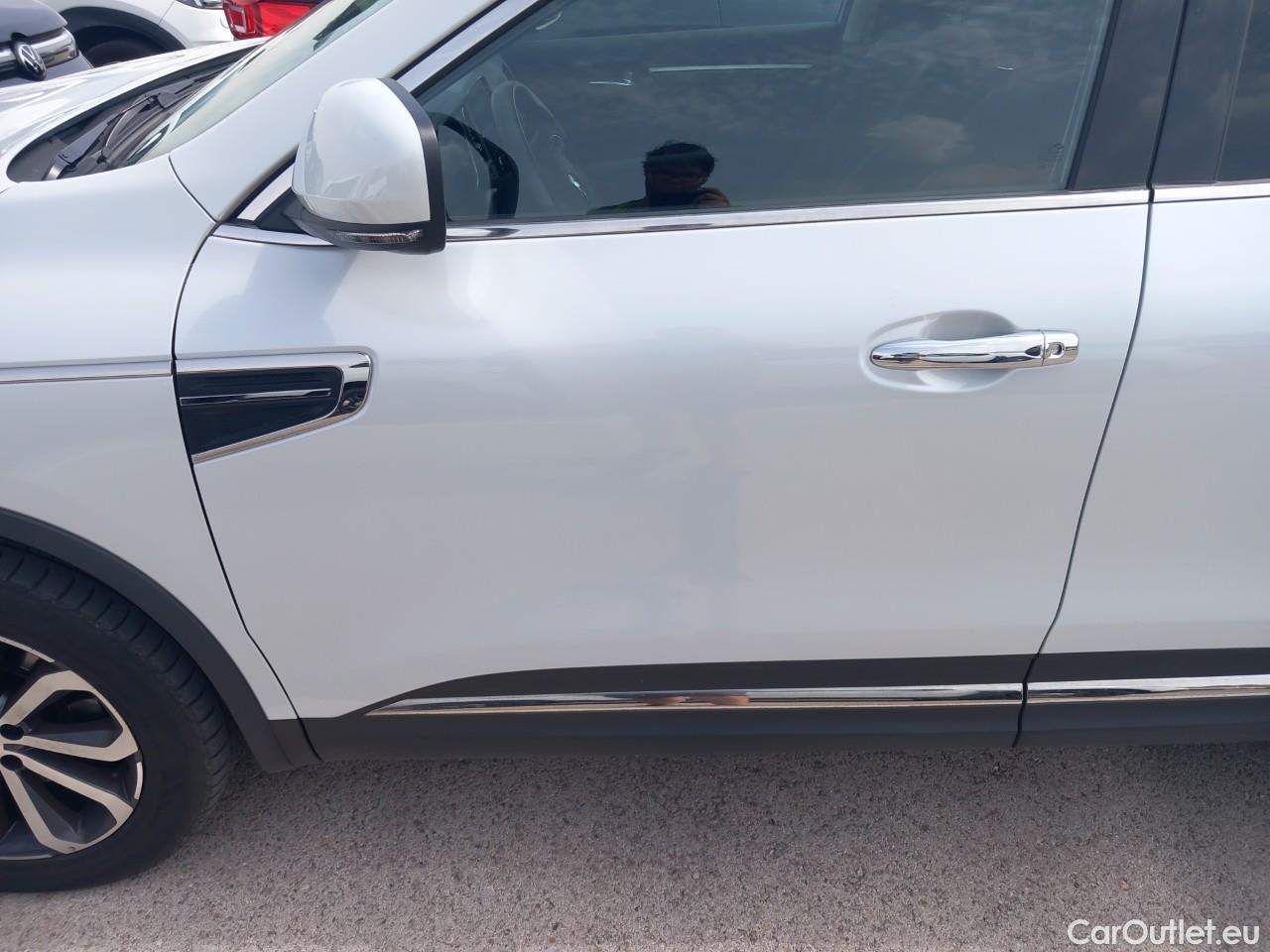  Land Rover  Discovery RENAULT Koleos / 2019 / 5P / todoterreno Zen Blue dCi 110kW (150CV) X-Tronic 4x2 #4