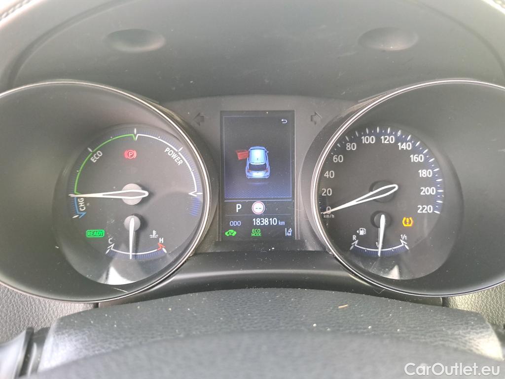  Toyota  C-HR TOYOTA  / 2019 / 5P / todoterreno 1.8 125H Active #49