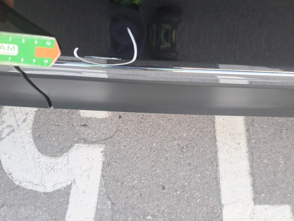  Volkswagen  Tiguan  Life 2.0 TDI 150CV AT7 E6d #21