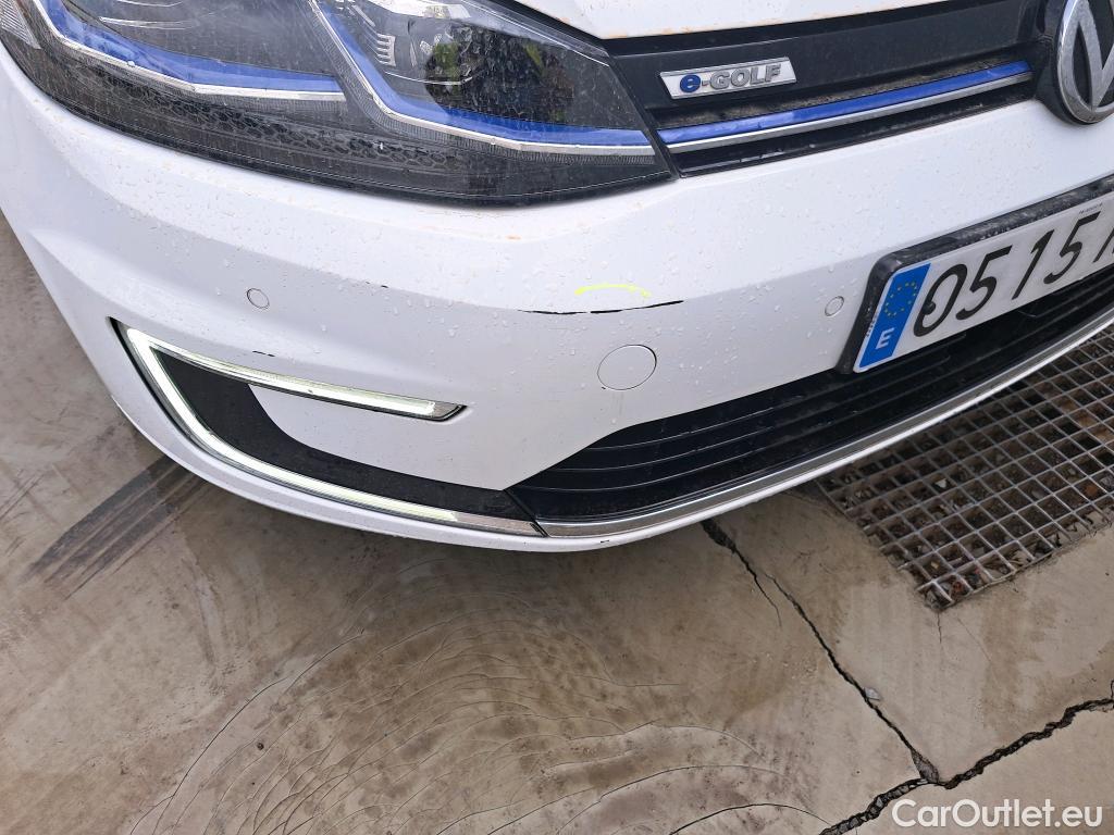  Volkswagen  Golf  VII Berlina e-35kWh #11