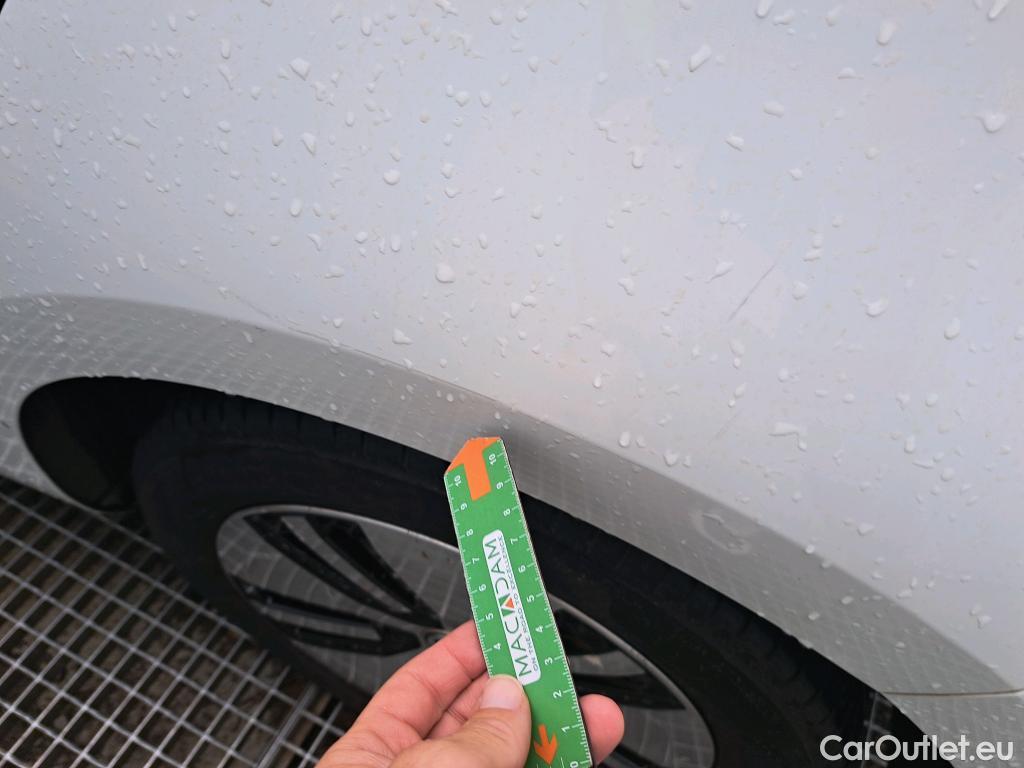  Volkswagen  Golf  VII Berlina e-35kWh #22