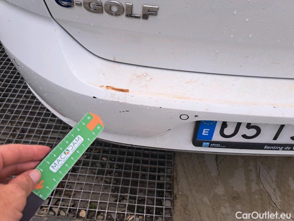  Volkswagen  Golf  VII Berlina e-35kWh #14