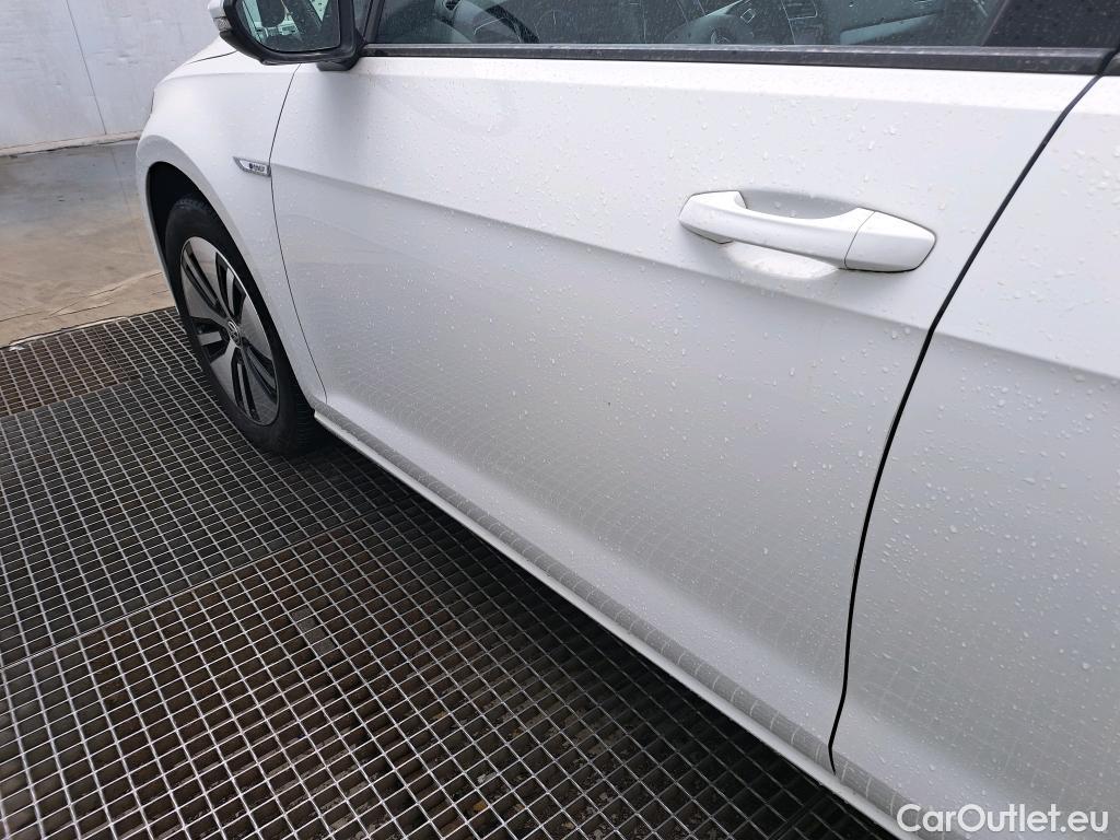  Volkswagen  Golf  VII Berlina e-35kWh #19