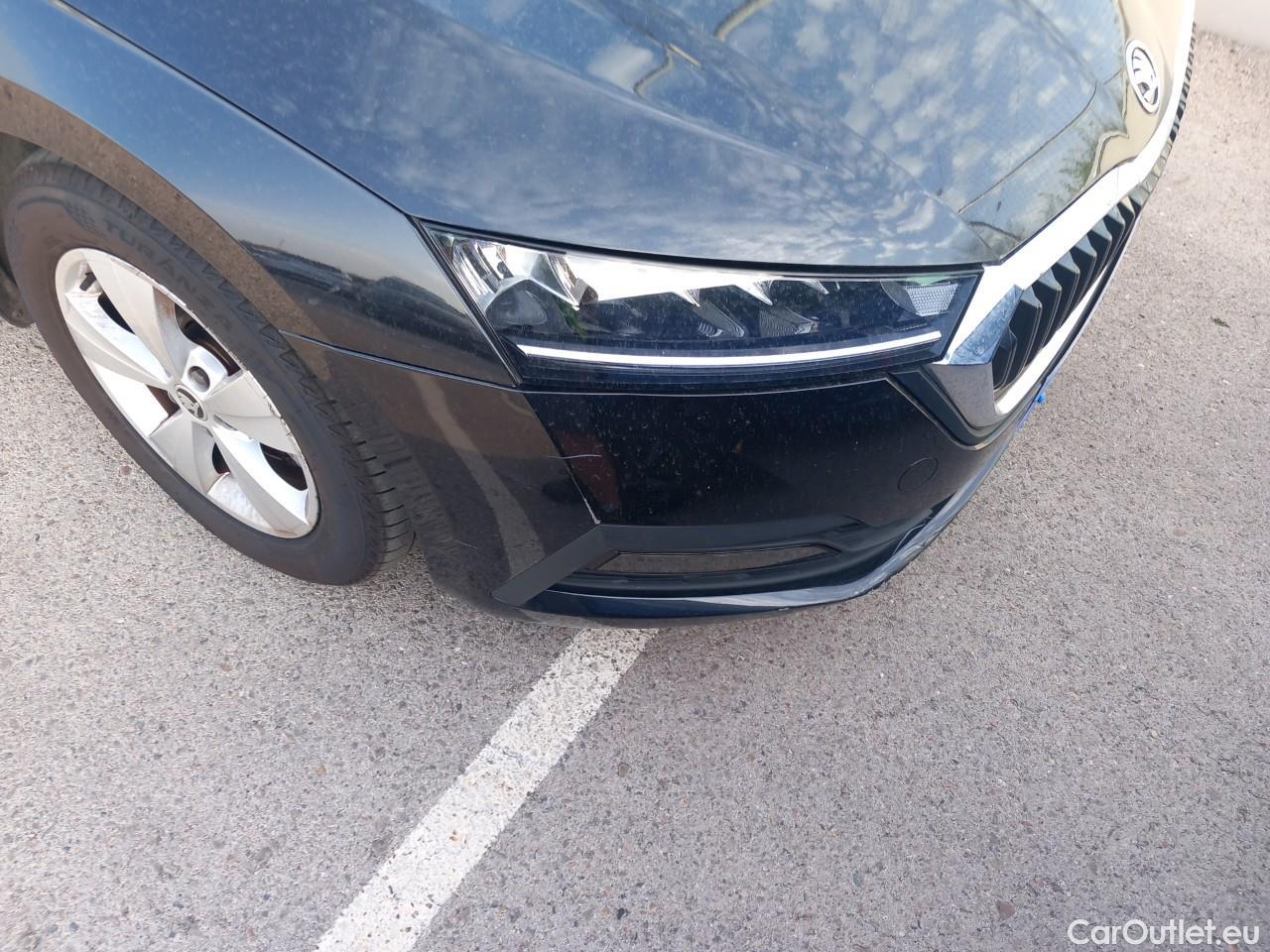  Skoda  Octavia  Berlina Ambition 1.5 TSI 150CV AT7 E6d #5