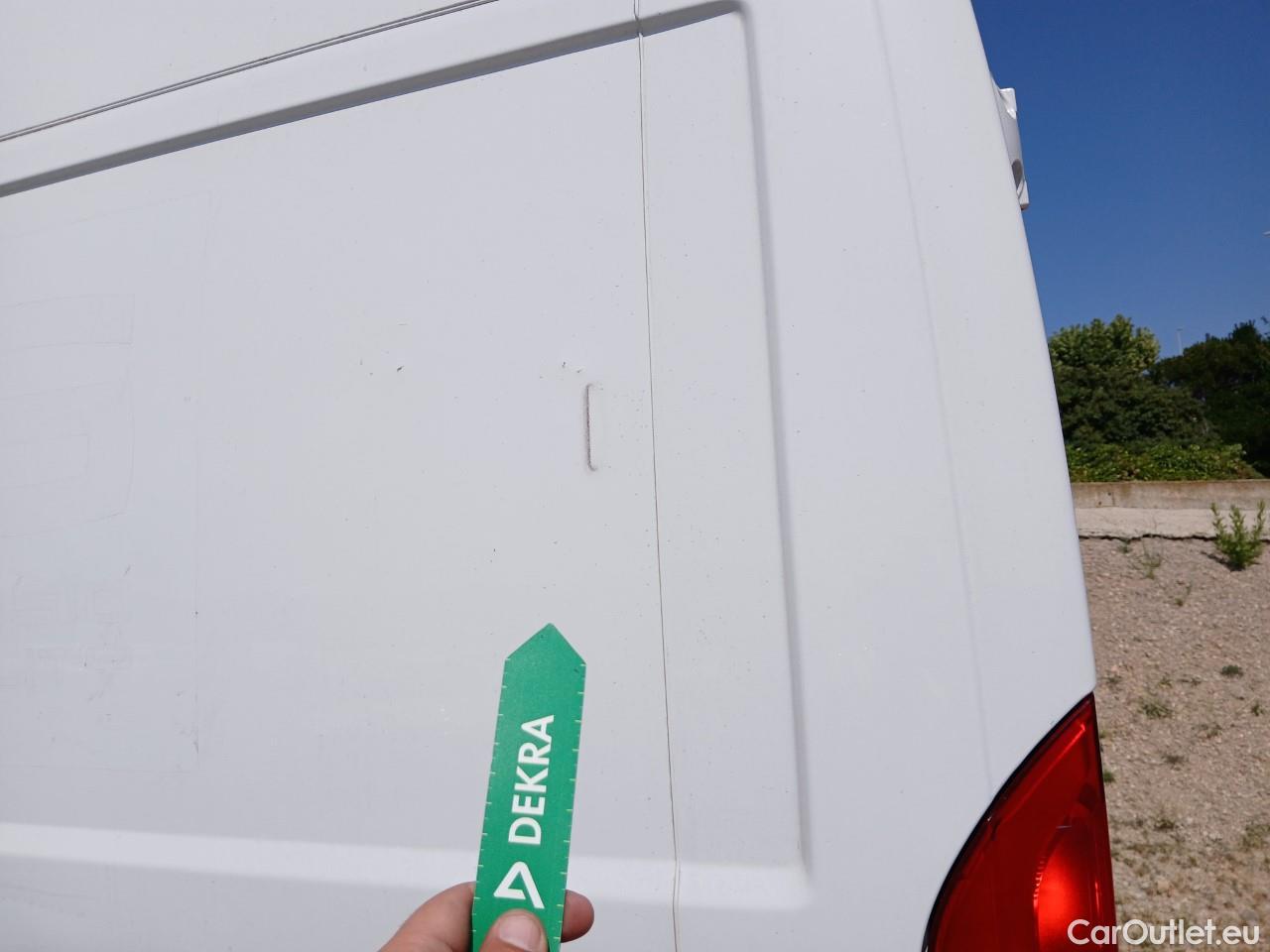  Peugeot  Boxer  Furgón Techo Elevado 333 L2H2 Pro BlueHDi 140 Stop&Start HDi #38