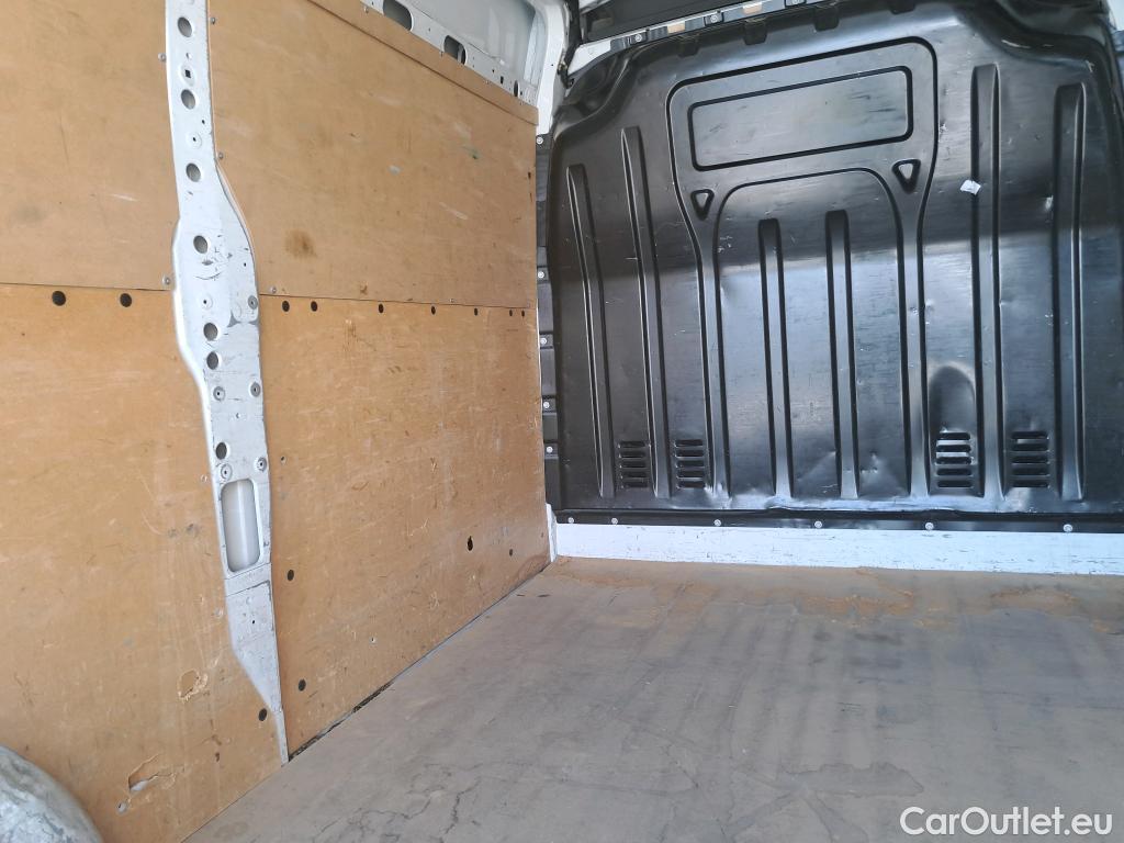  Opel  Movano  B Furgón/Combi Fg. L2H2 3 5t turbo 130CV MT6 E6 #78