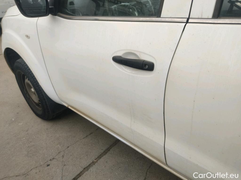  Nissan  Navara NISSAN  / 2015 / 4P / pickup Doble Cab. 2.3dCi 120kW(160CV) Visia #21