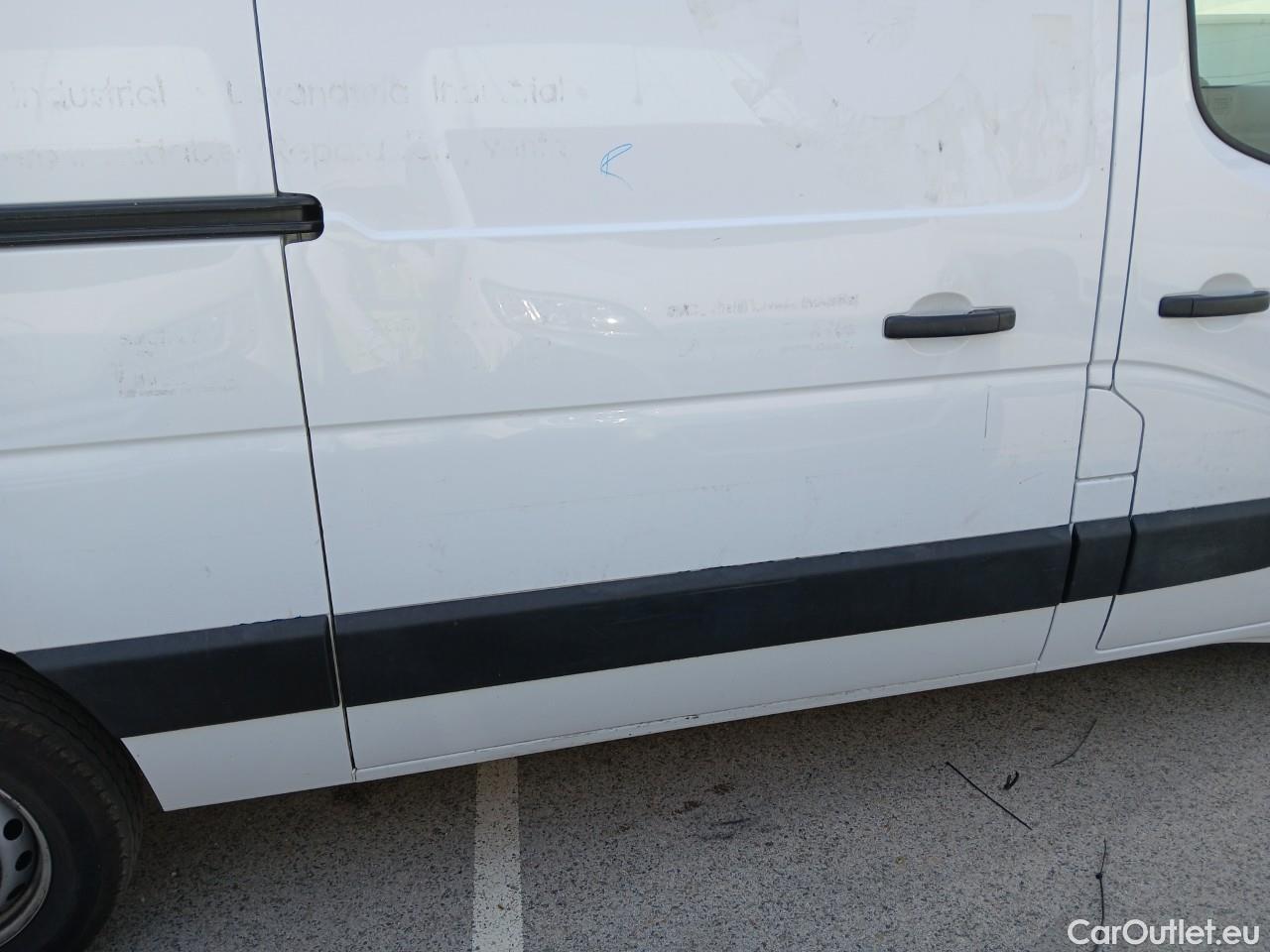  Opel  Movano OPEL  / 2019 / 4P / furgón 2.3 CDTI S/S 110kW (150CV) L2 H2 F 3.5t #27