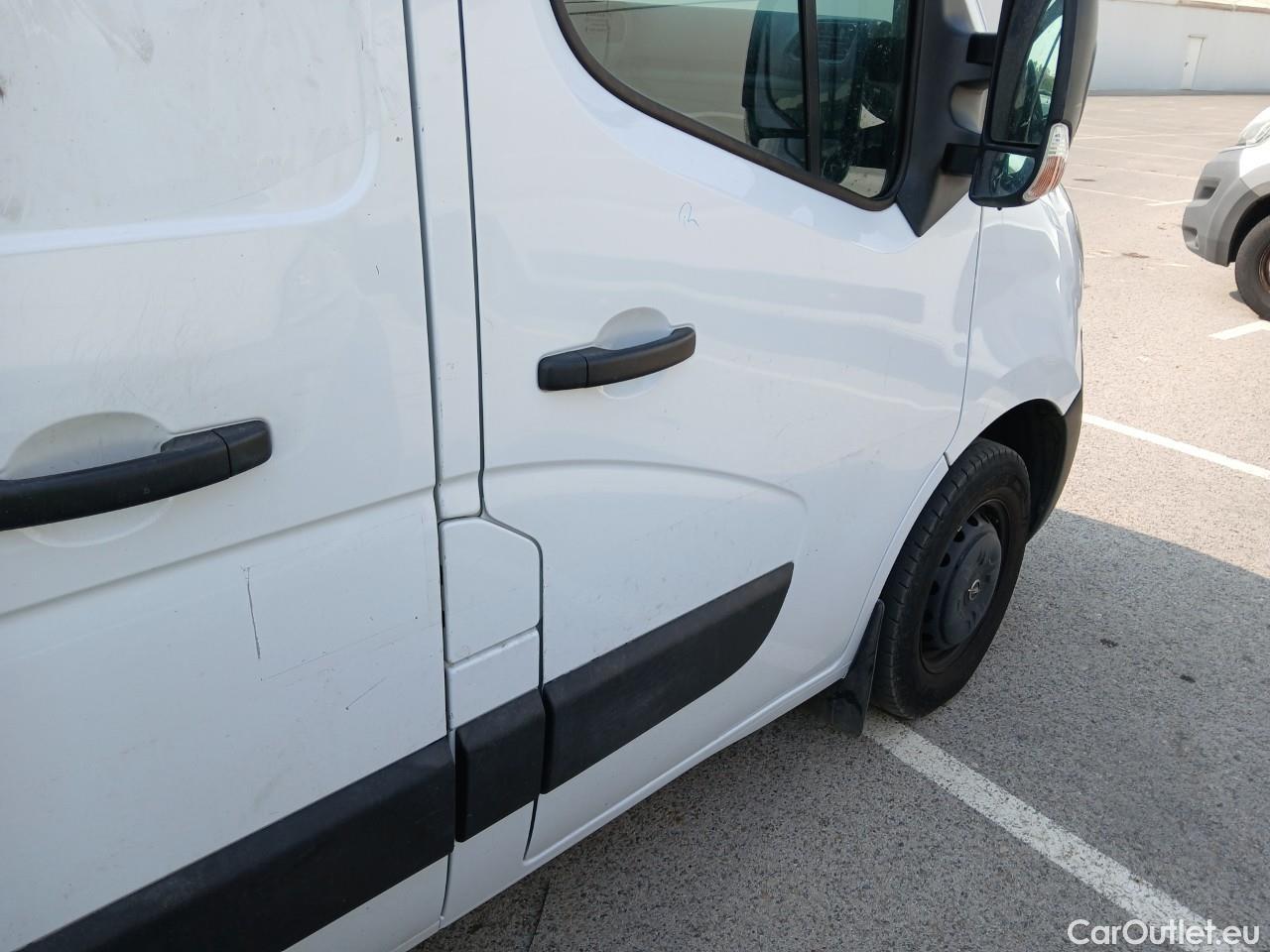  Opel  Movano OPEL  / 2019 / 4P / furgón 2.3 CDTI S/S 110kW (150CV) L2 H2 F 3.5t #28