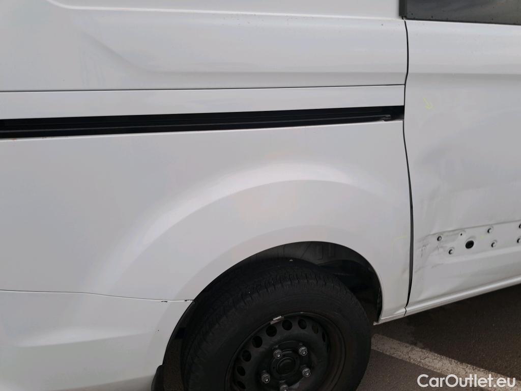  Ford  Transit  Custom Combi / Tourneo Custom 320 L1 Trend 2.0 TDCi 130CV MT6 E6dT #3