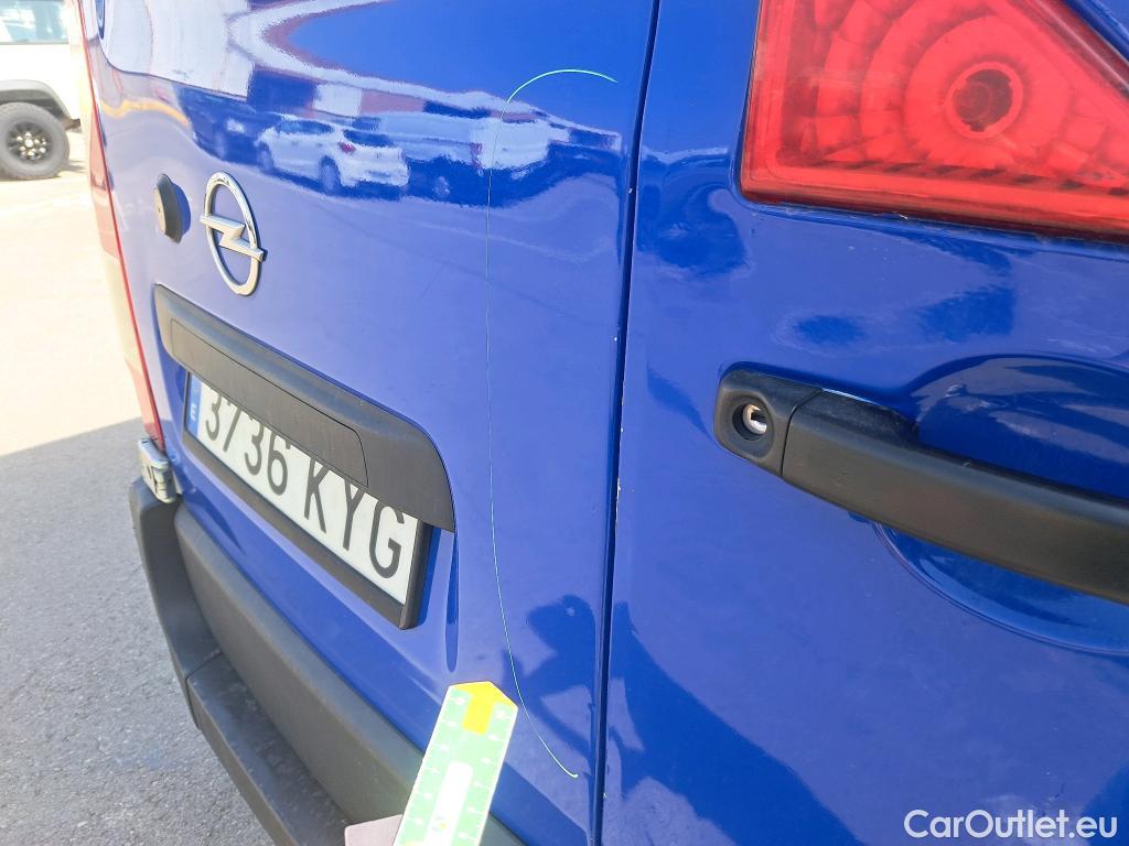  Opel  Movano  B Furgón/Combi Fg. L2H2 3 5t turbo 130CV MT6 E6 #14