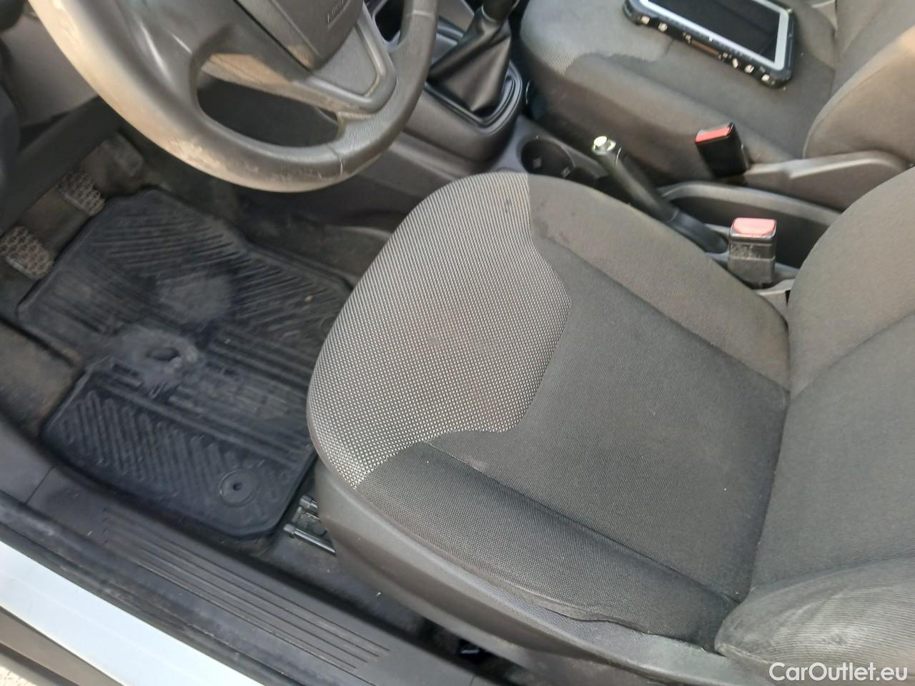  Ford  Transit  Courier Ambiente 1.5 TDCi 75CV MT5 E6 #4