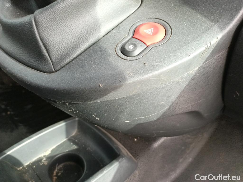  Renault  Kangoo  II Profesional 1.5 dCi 75CV MT5 E6 #33