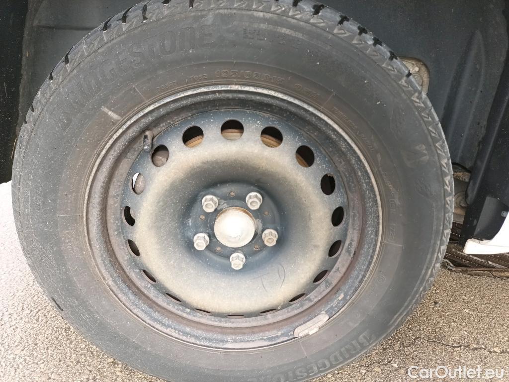  Renault  Kangoo  II Profesional 1.5 dCi 75CV MT5 E6 #67