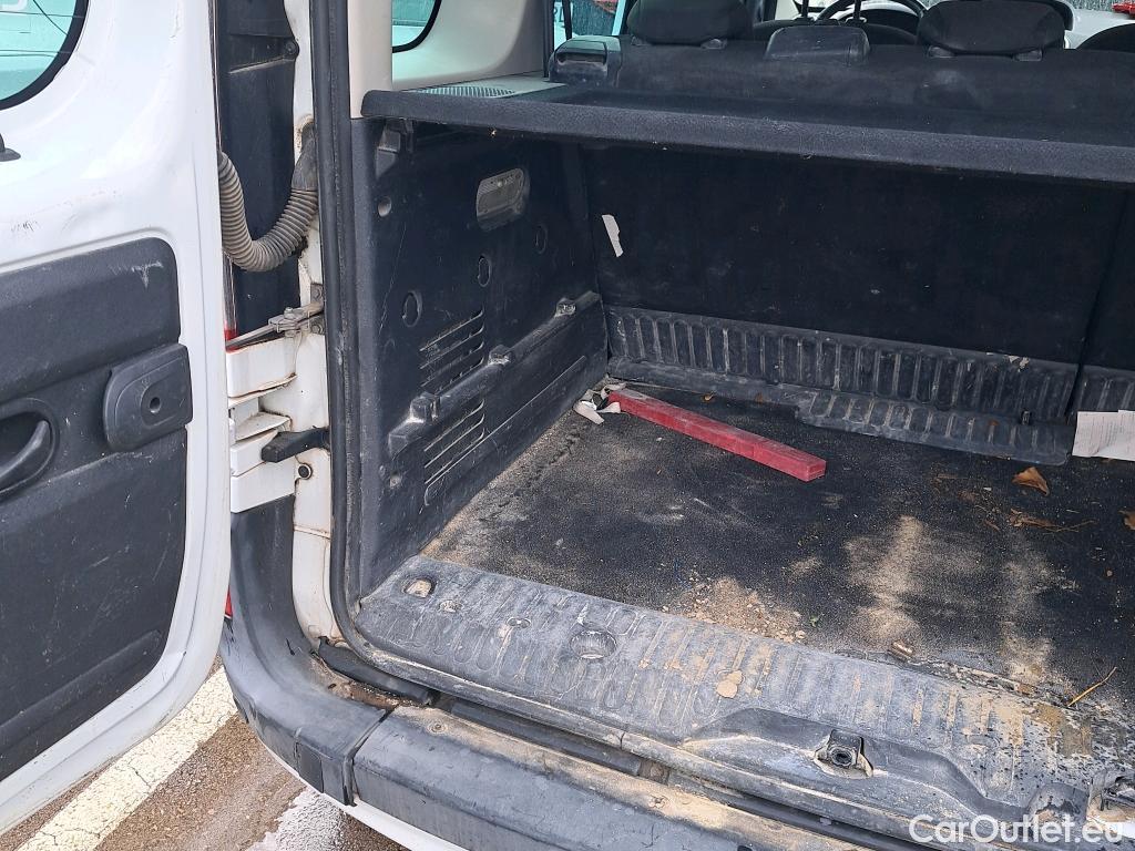  Renault  Kangoo  Limited 1.5 dCi 90CV MT5 E6 #50