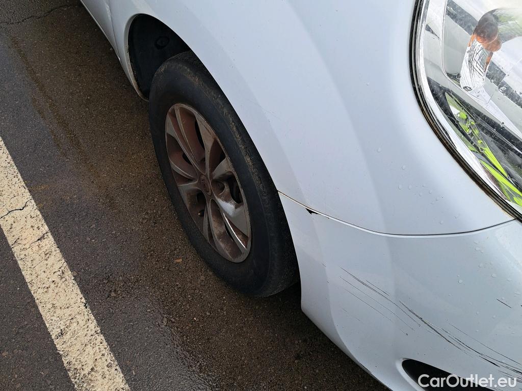  Renault  Kangoo  Limited 1.5 dCi 90CV MT5 E6 #44