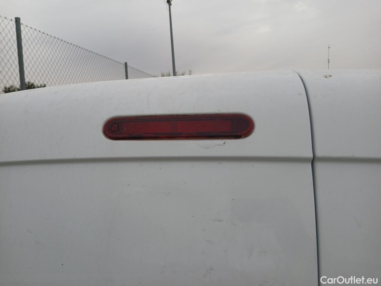  Renault  Kangoo  II Furgón Professional 1.5 dCi 95CV MT6 E6dT #35