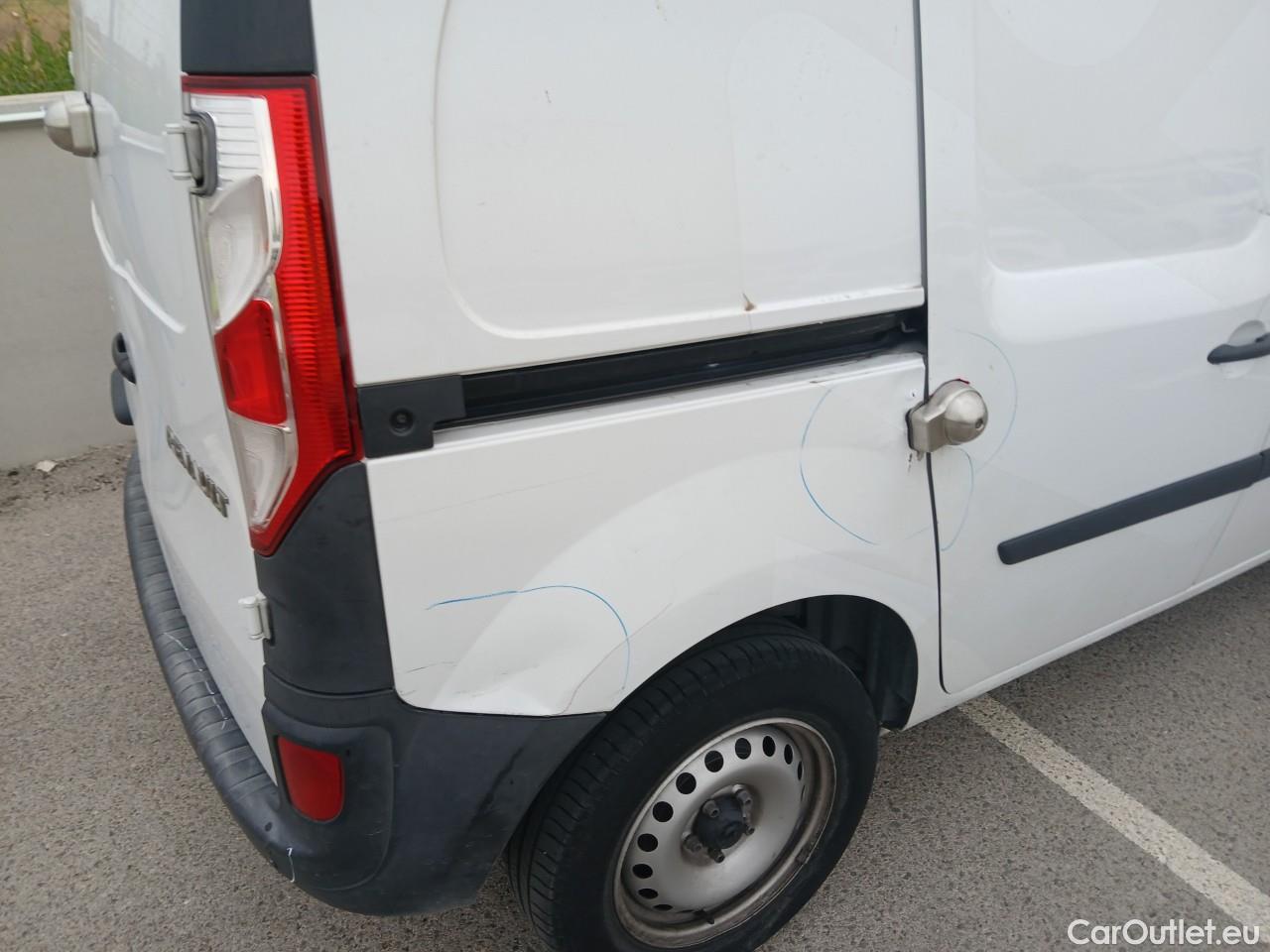  Renault  Kangoo  II Furgón Professional 1.5 dCi 95CV MT6 E6dT #36