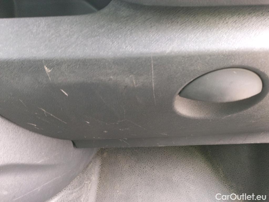  Renault  Kangoo  II Profesional 1.5 dCi 75CV MT5 E6 #44