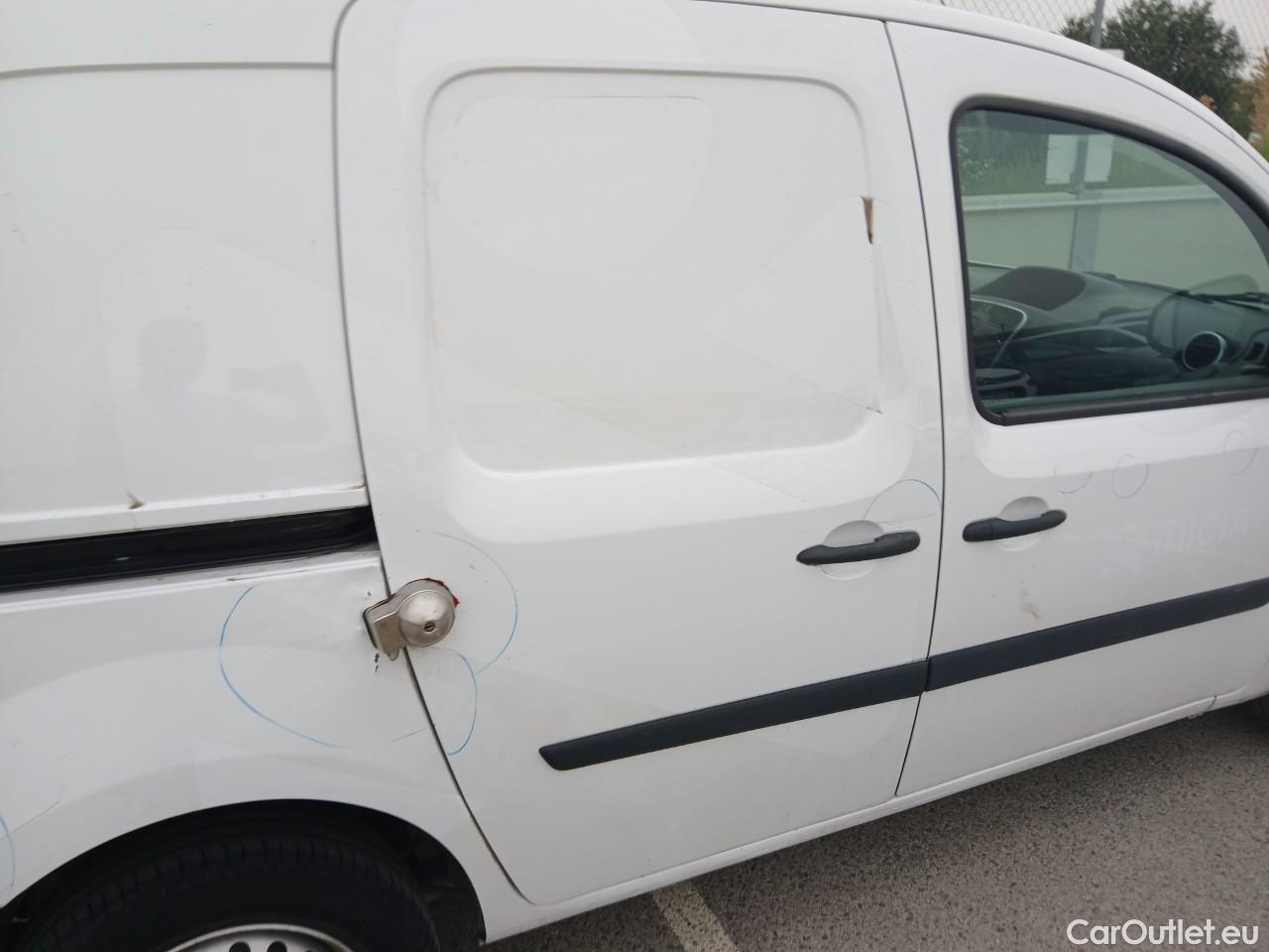  Renault  Kangoo  II Furgón Professional 1.5 dCi 95CV MT6 E6dT #38