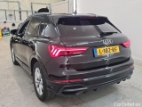  Audi  Q3 Audi  35 TFSI S tronic S edition 5d #24