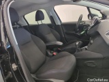  Peugeot  208 Peugeot  Signature 1.2 PureTech 82 5d #3