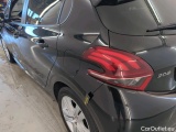  Peugeot  208 Peugeot  Signature 1.2 PureTech 82 5d #32