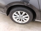  Volkswagen  Passat Volkswagen  1.6 TDI Elegance Business DSG 4d #72