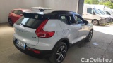 Volvo  XC 40 B4 AWD automatico R-Design #4
