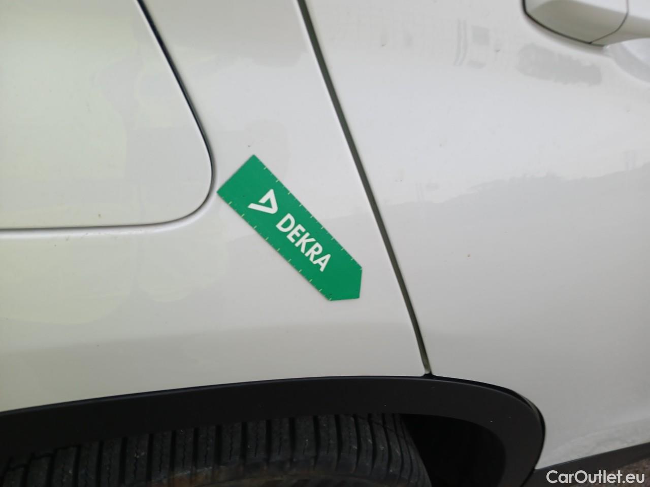  Bmw  X2 Serie  sDrive 18i Advantage 1.5 140CV AT7 E6dT #17