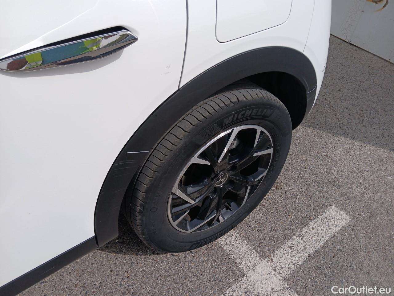  Citroen  DS3 3 Crossback So Chic 1.2 PureTech 100CV MT6 E6d #13