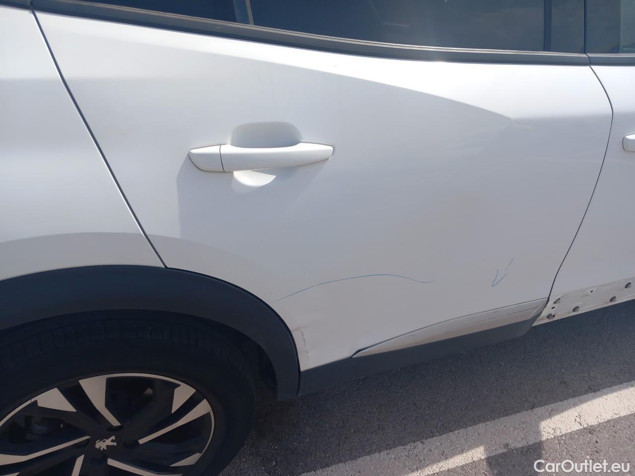  Peugeot  2008  Allure Pack 1.5 HDi 110CV MT6 E6d #27