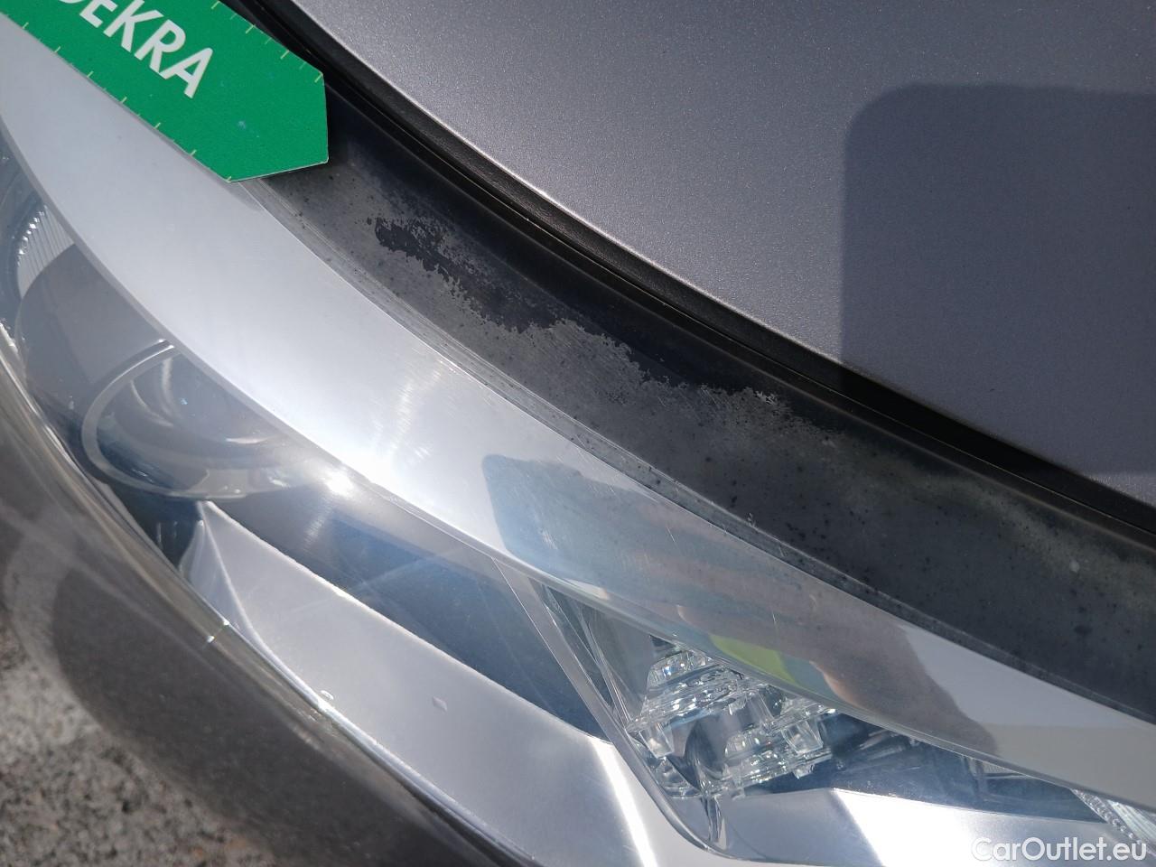  Toyota  C-HR TOYOTA  / 2016 / 5P / todoterreno 1.8 125H Advance (CX) #6