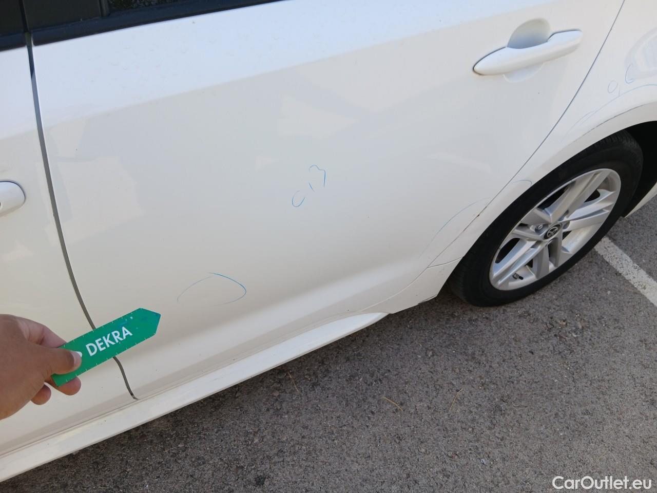  Toyota  Corolla TOYOTA  / 2019 / 5P / familiar 1.8 125H ACTIVE TECH E-CVT TOU SPORT #22