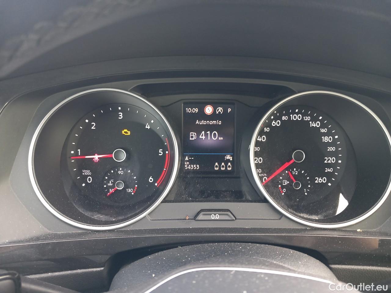  Volkswagen  Tiguan  Life 2.0 TDI 150CV AT7 E6d #3