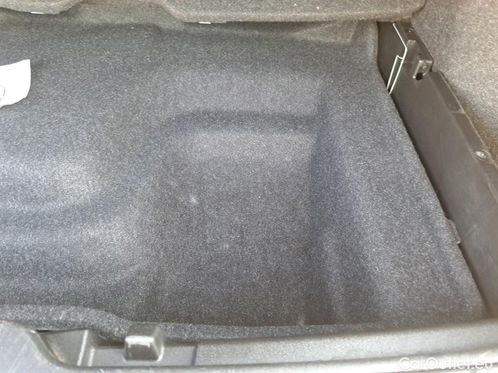  Volvo  XC 40 VOLVO XC40 / 2017 / 5P / todoterreno Recharge Twin Eléctrico (P8 AWD) III AT #1