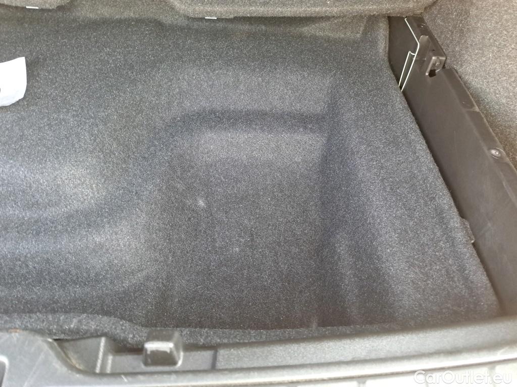  Volvo  XC 40 VOLVO XC40 / 2017 / 5P / todoterreno Recharge Twin Eléctrico (P8 AWD) III AT #2
