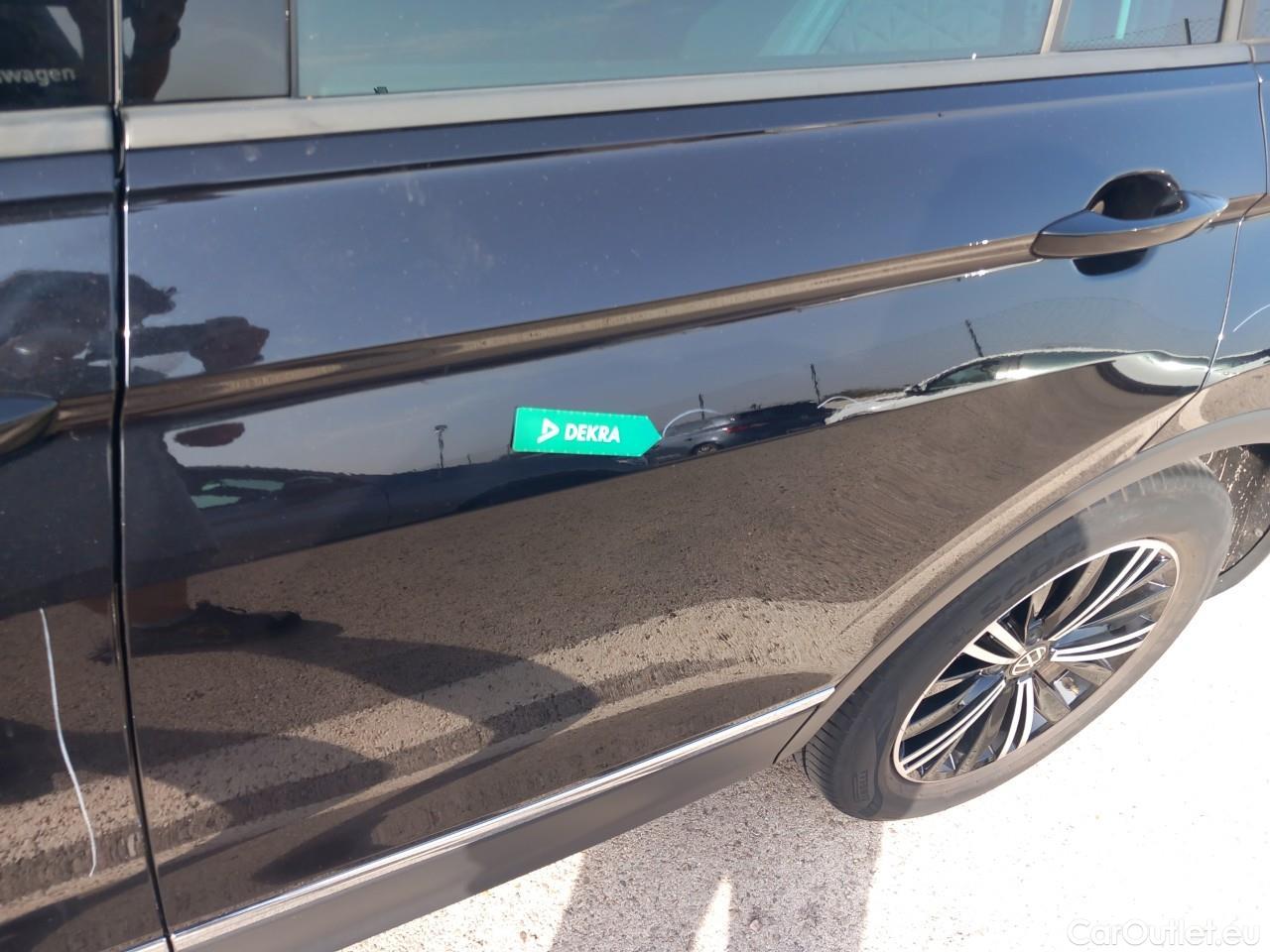  Volkswagen  Tiguan  Life 2.0 TDI 150CV AT7 E6d #17