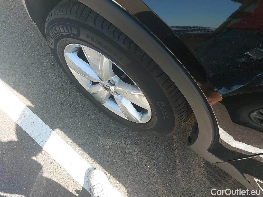  Volvo  XC 40 XC40 2WD 1.5 T3 155CV MT6 E6dT #16