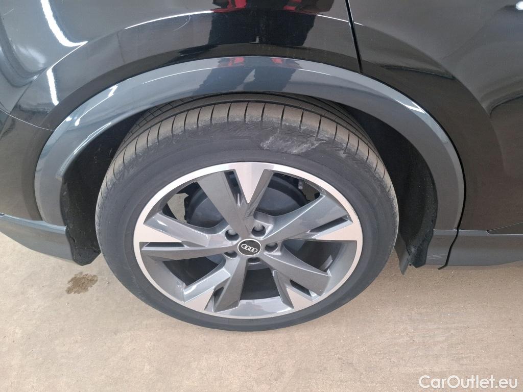 Audi  Q4 E-Tron Q4 40 e-tron S line 82kWh BVA #1