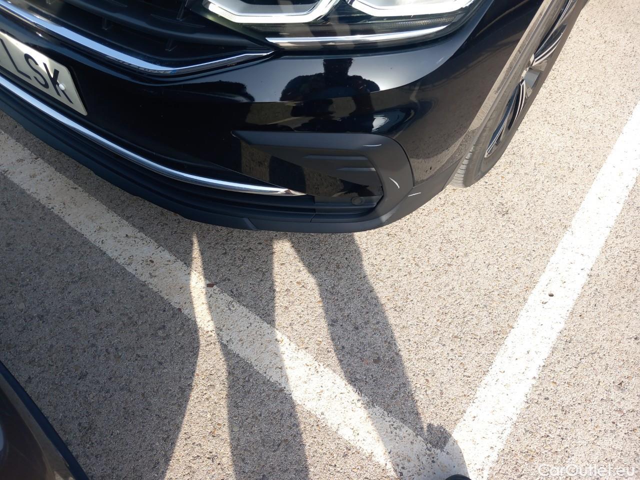 Volkswagen  Tiguan  Life 2.0 TDI 150CV AT7 E6d #13