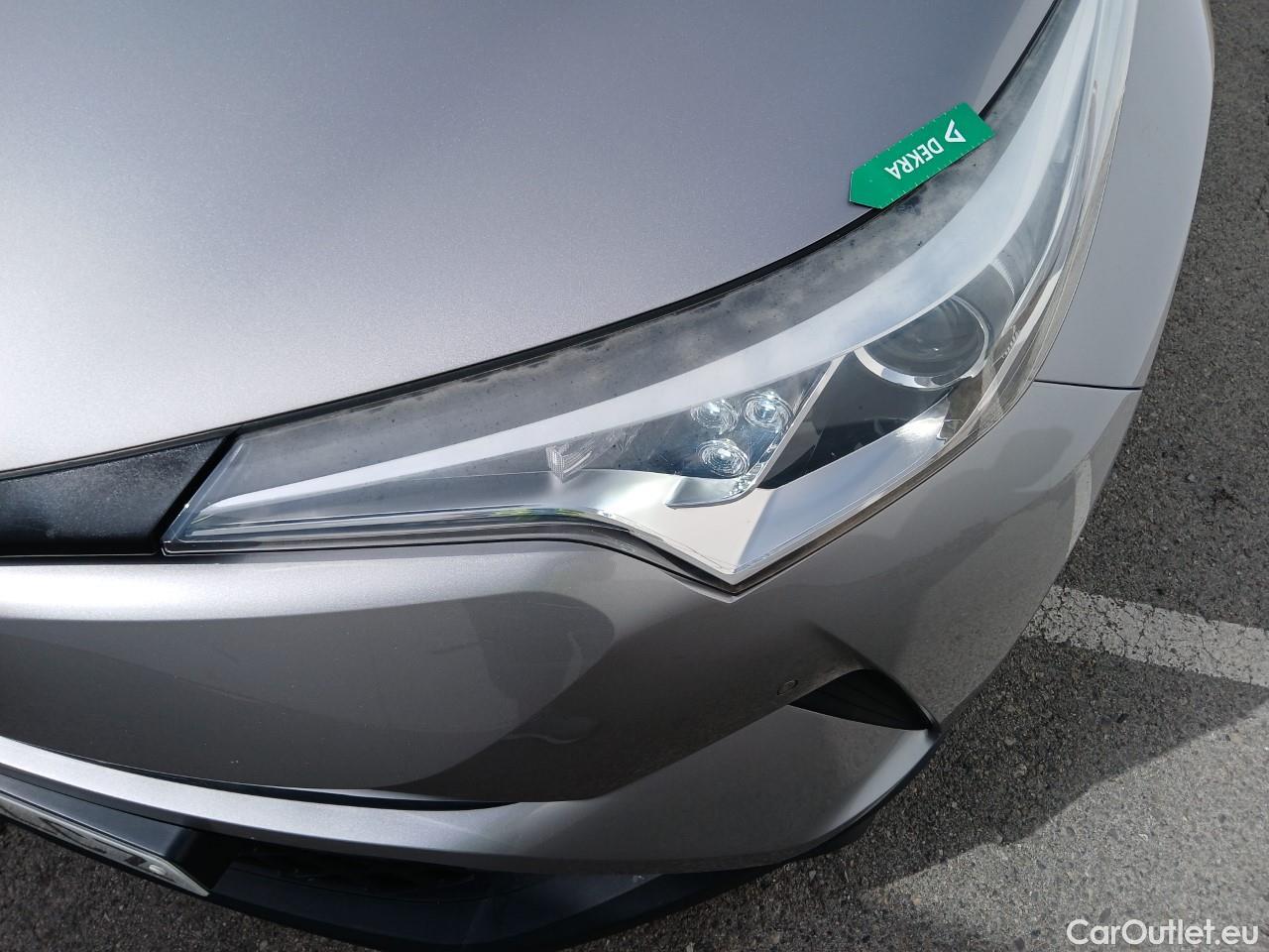  Toyota  C-HR TOYOTA  / 2016 / 5P / todoterreno 1.8 125H Advance (CX) #8