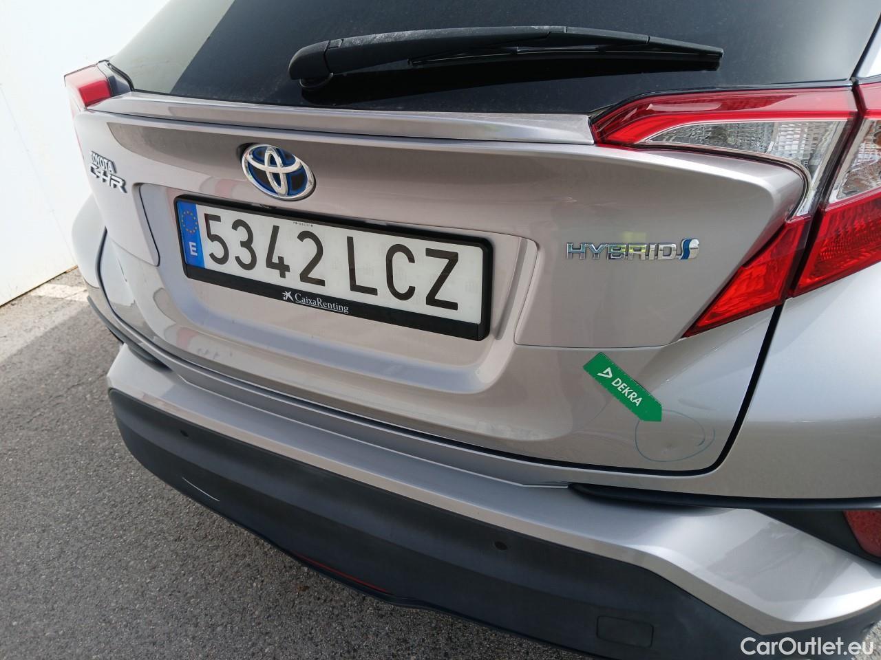  Toyota  C-HR TOYOTA  / 2016 / 5P / todoterreno 1.8 125H Advance (CX) #17