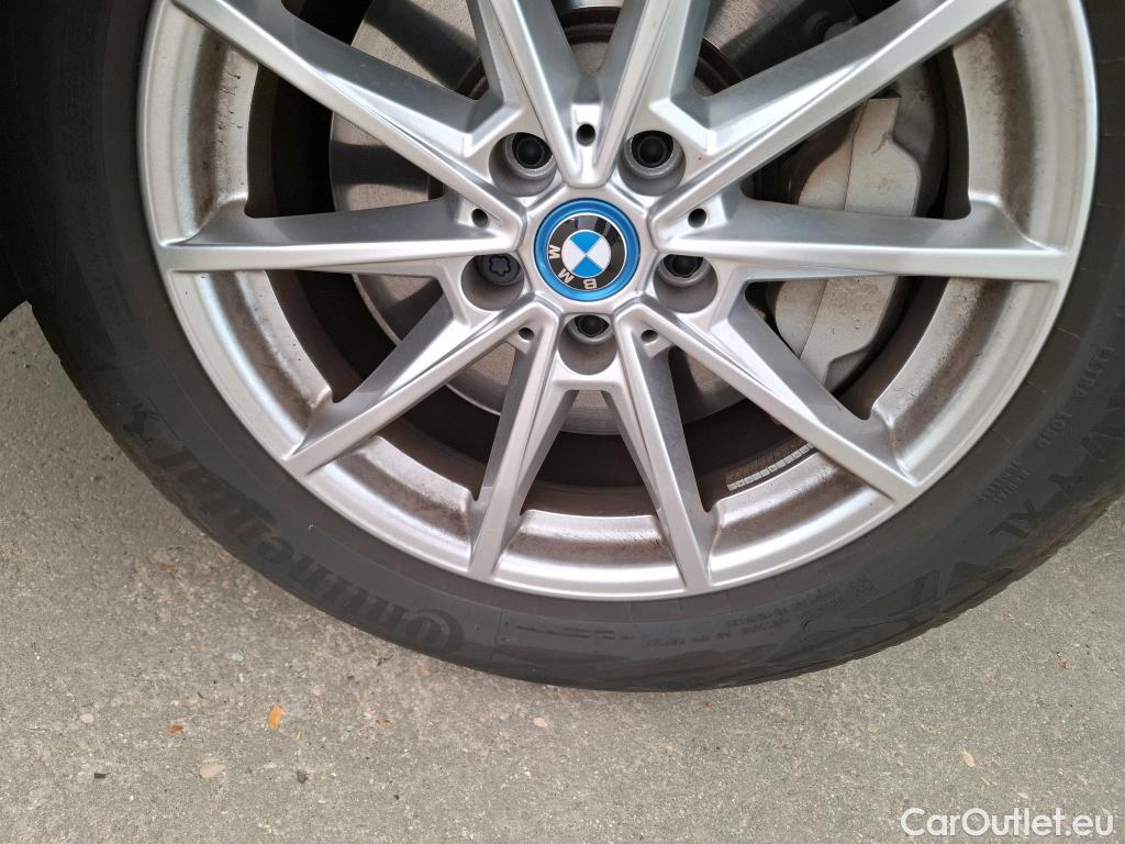  Bmw  Serie 4 BMW i4 / 2021 / 5P / Berline eDrive35 286ch #8