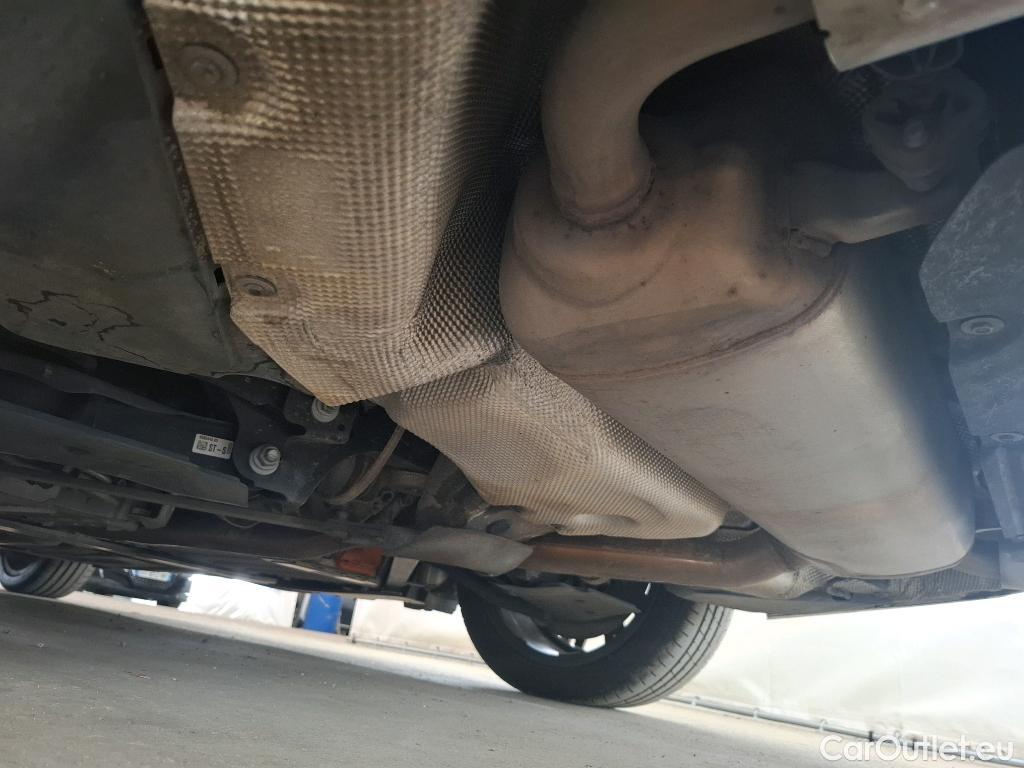  Bmw  Serie 3 Série 3 Touring 330 e M Sport 2.0 250CV BVA8 E6d #19