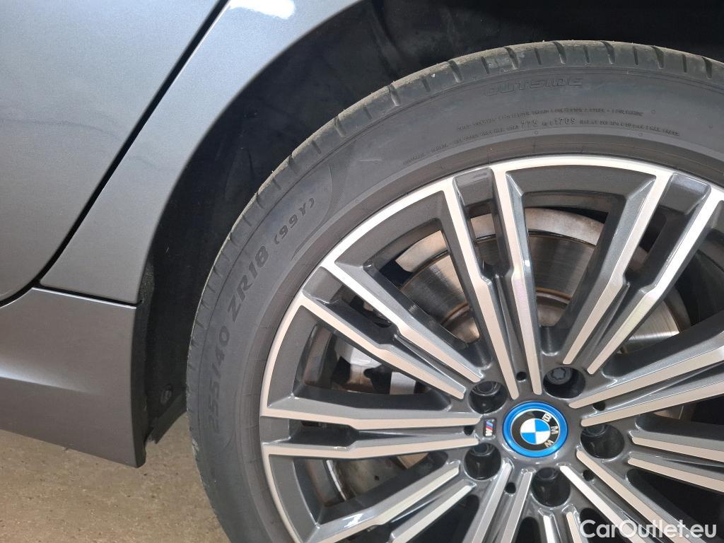  Bmw  Serie 3 Série 3 Touring 330 e M Sport 2.0 250CV BVA8 E6d #28