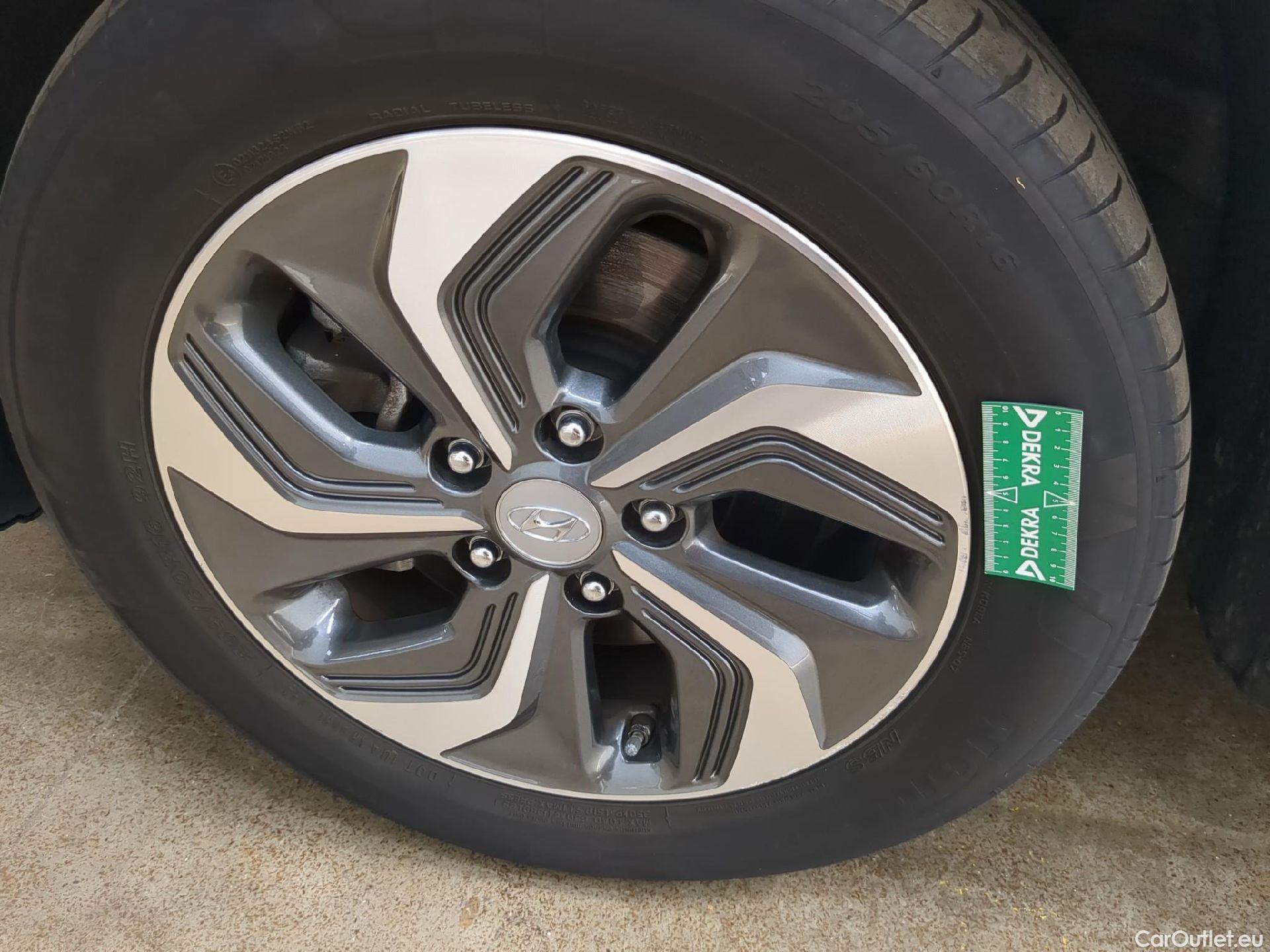  Hyundai  Konna Kona Business Hybrid 2WD 1.6 GDI 140CV BVA6 E6d #1