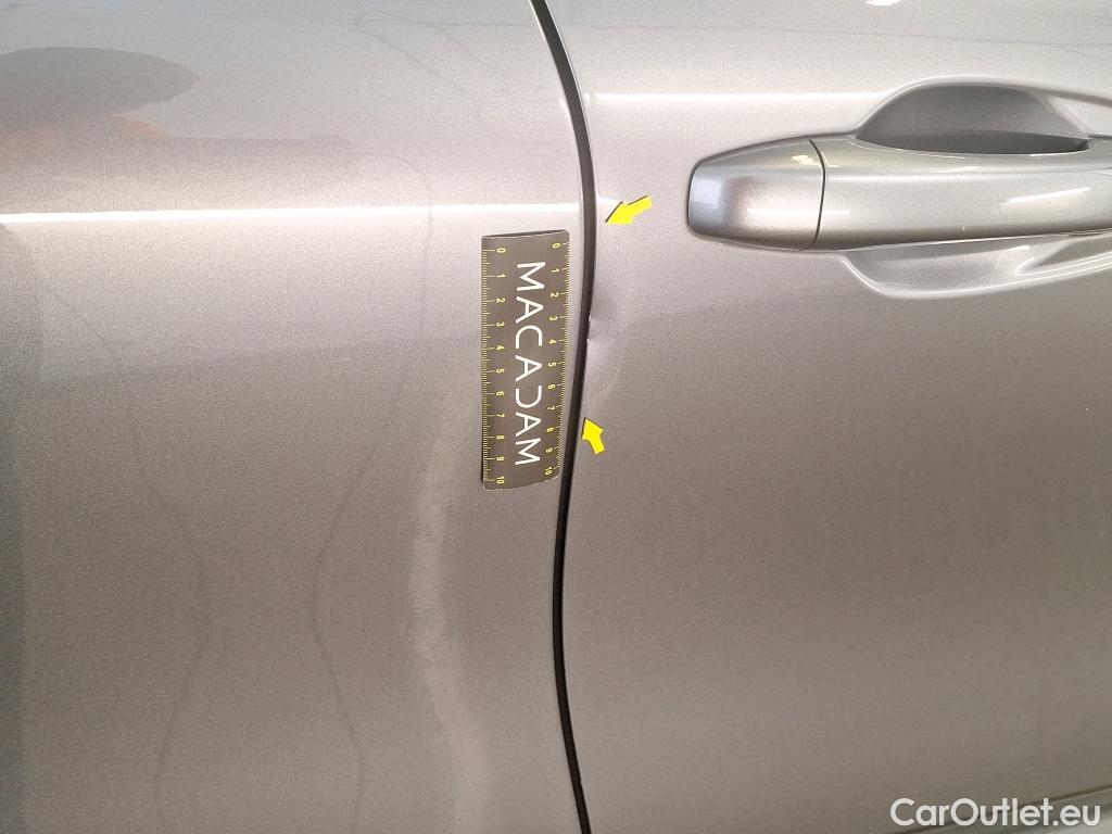  Renault  Arkana RENAULT  / 2021 / 5P / SUV R.S. Line E-TECH 145 -21B #8