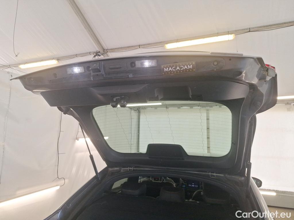  Renault  Arkana RENAULT  / 2021 / 5P / SUV R.S. Line E-TECH 145 -21B #17